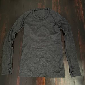 Dark Grey Lululemon Swiftly Tech Long-Sleeve Shirt